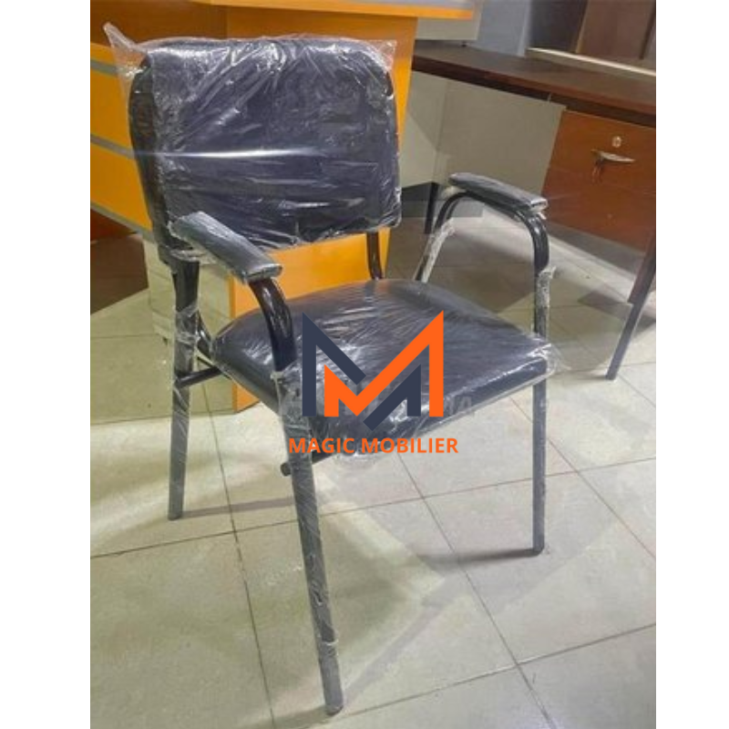 Chaise ISO avec cache avec accoudoirs intégrés A0334