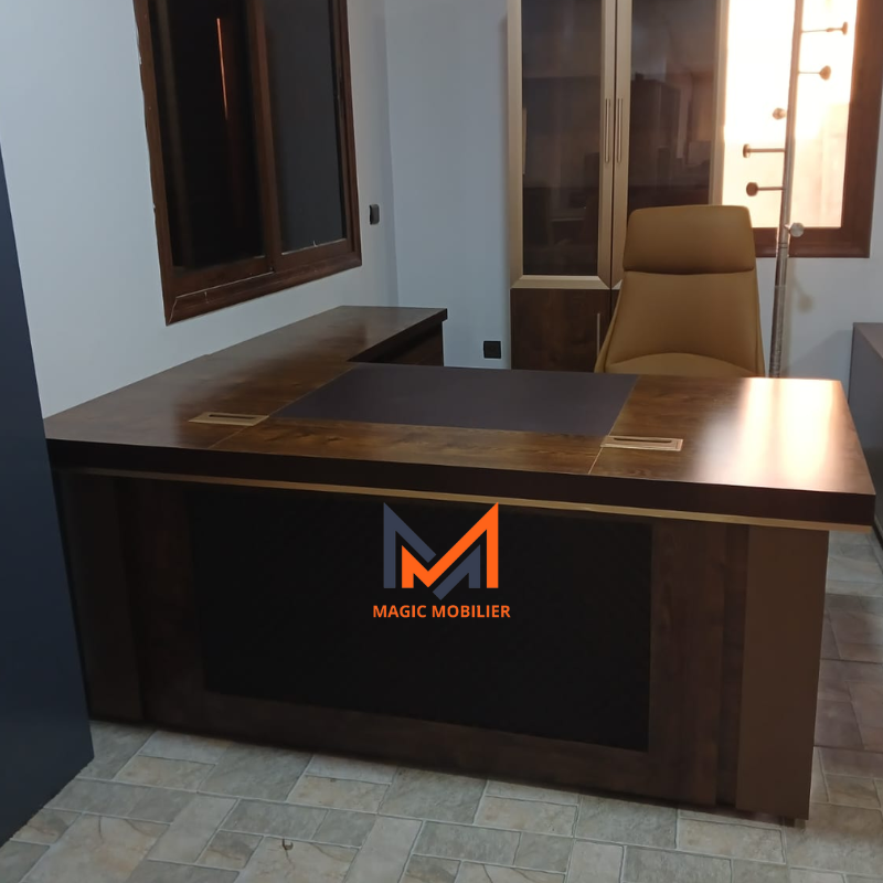 Bureau de direction avec retour d'importation NOVALIS Réf. XA0719