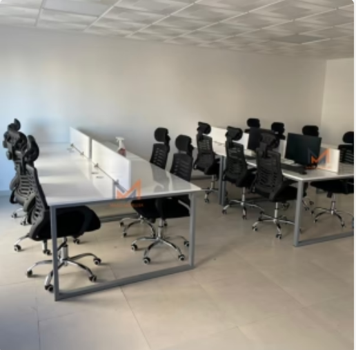 Ensemble BUREAU BENSH semi métallique +4 chaises opérateurs A0311