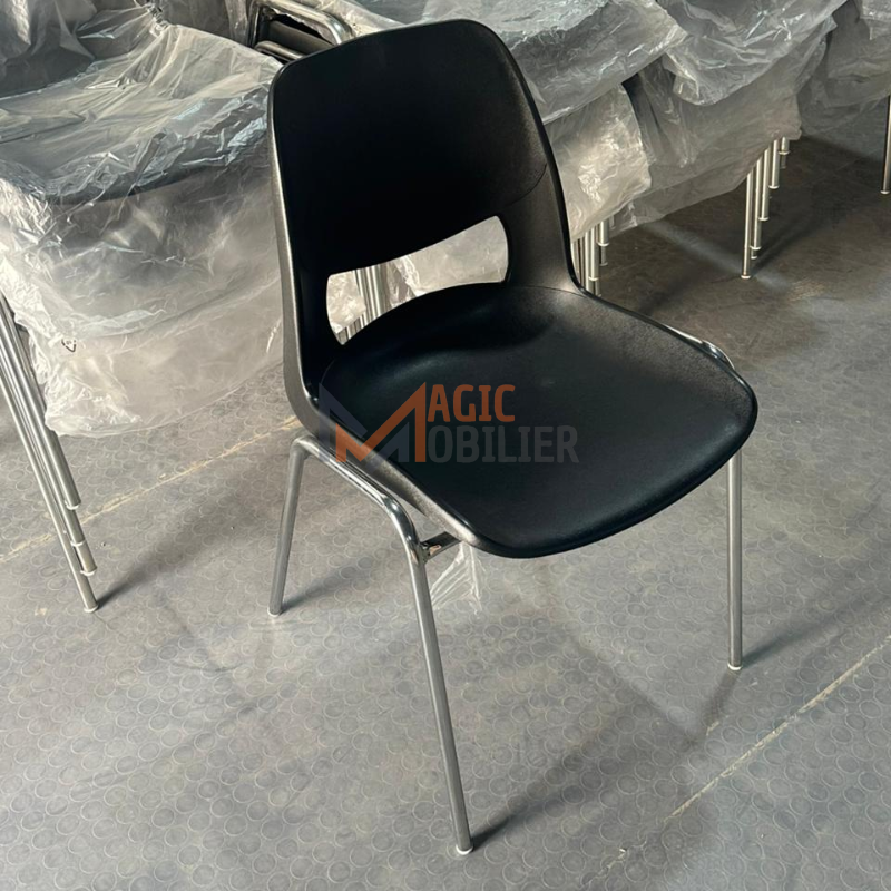 chaises monocoque plastiques multi-usages Réf. A-2024-615