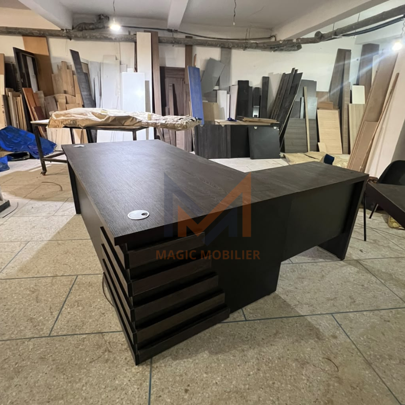 Bureau HARMONI avec retour Réf A0221