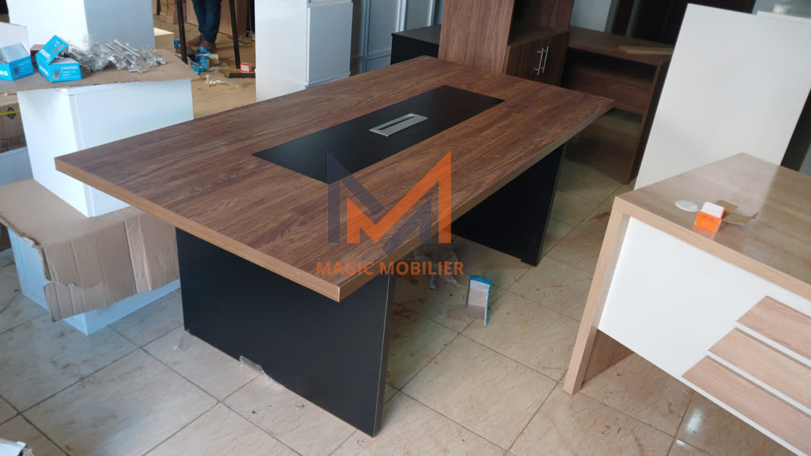 Table de réunion rectangulaire en Bois A0446