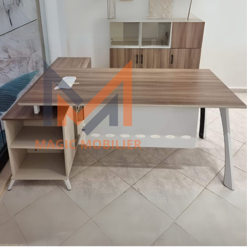 Bureau PITAGO d'importation semi métallique Réf A0146